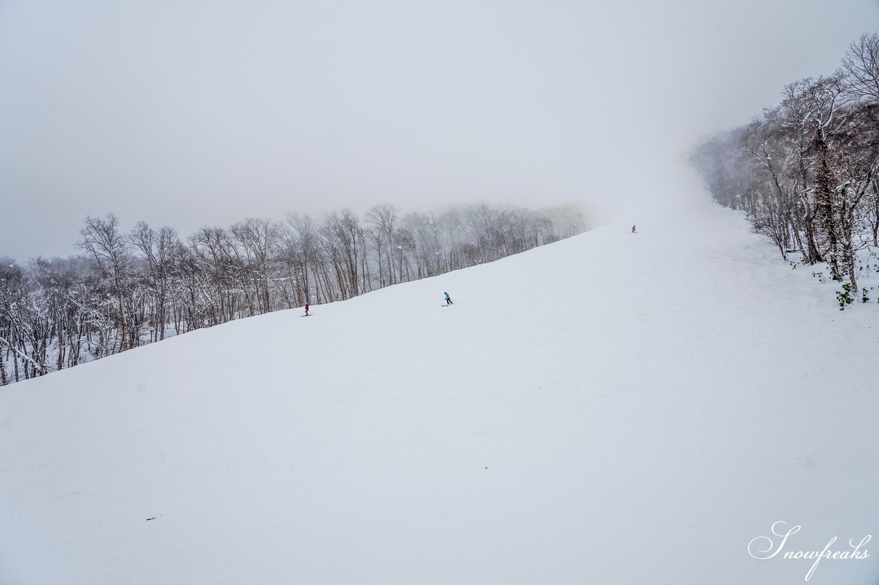 ルスツリゾート 『WORLD SKI AWARDS』３年連続最優秀賞！世界に誇る北海道のスノーリゾート「Rusutsu」へGo (^^♪